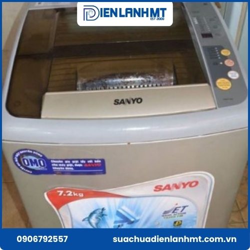 Máy giặt Sanyo báo lỗi E7 - Nguyên nhân và cách khắc phục hiệu quả