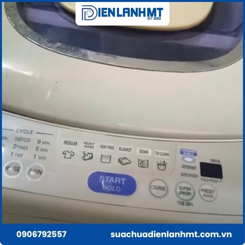 Nguyên nhân máy giặt Toshiba báo lỗi EP và cách khắc phục